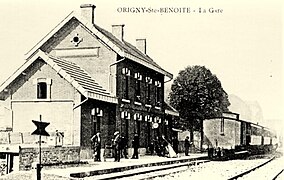 La gare reconstruite vers 1921.