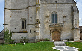 Église Saint-Denis, d'architecture romane