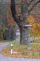 Placa indicadora a la carretera d'entrada meridional a Serams (Zirkow)