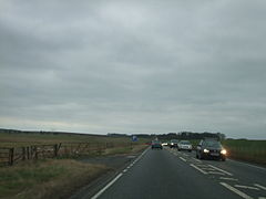 A303 cerca de Winterbourne Stoke (Wiltshire).