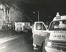 Brann i Innherredsveien med ambulanse fra Vinjes. (1975)