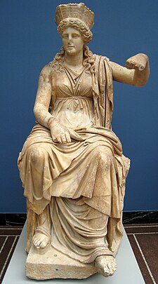 mramorová socha Kybelé z latinské Formie, cca 60 př. n. l.
