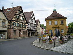 Center of Neunkirchen with timbered houses and the old deanery near St.-Michaels Church (right side of the image)