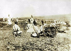 German Askari colonial troops with a mountain gun.