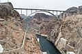 Geneigte und horizontale Strommasten am Hoover-Damm