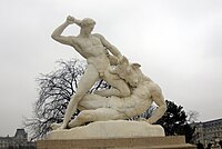 תסאוס נלחם במינוטאור. פסל בגני טווילרי שבפריז