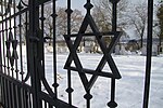 Jewish cemetery in Pisek in winter (7).JPG