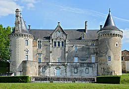 Le château : façade nord.