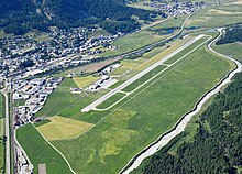 Aerial image of the Samedan airfield.jpg