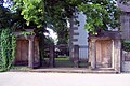 Gedenkstätte vor der Alten Kirche am Ravensburger Platz