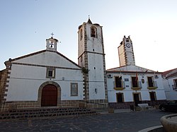 Church and Town hall of Herreruela