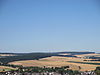 Dachsköpfe (Großer und Kleiner Dachskopf; mittig); Hoher Wald (rechts); mit Winterwerb (links) und Miehlen (vorne)