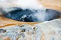 Kolam lumpur yang meletus di Hverir, Islandia