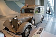 Mercedes-Benz Typ 320 Krankenwagen (1937)