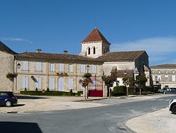 Skyline of Saint-Christoly-de-Blaye