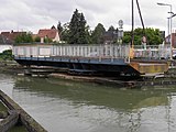 Le pont tournant dans la rue Lignée.