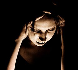 Bolest hlavy při migréně může být vyčerpávající