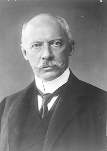 Max Wladimir von Beck (1854–1943).jpg