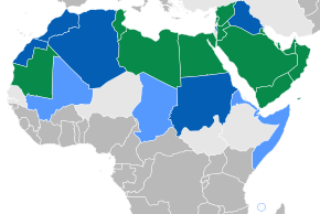 Az arab nyelvű világ (zöld, ahol egyedüli hivatalos nyelv, kék, ahol egyike a hivatalos nyelveknek)