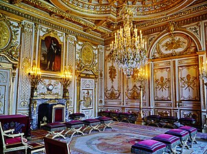 Decor from throne room of Louis XV (1752-54)