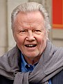 Jon Voight spielt Mickey Donovan