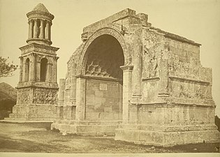 Saint-Rémy. Arc de triomphe romain et monument (vers 1877-1889)