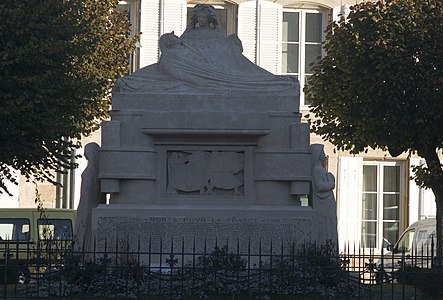 Monument aux morts de Langres.