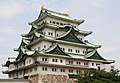 名古屋城復興天守 下から2層目は比翼千鳥破風、第3層は大千鳥破風、第4層は軒唐破風。