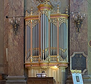 L'orgue de chœur.