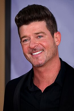 Robin Thicke 2019 by Glenn Francis.jpg