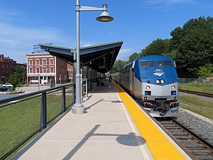 The southbound Vermonter at Holyoke in August 2018