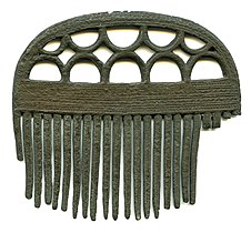 Bronze combs. Gotland, Sweden.