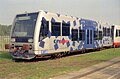 LVT/S-Prototyp mit Emblemen von City-Bahn Chemnitz und KEG 2003 im Gelände vom Waggonbau Bautzen