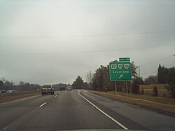 Northbound Interstate 95 approaching the exit for Templeton. Courtland is located southeast of this view along VA 35.