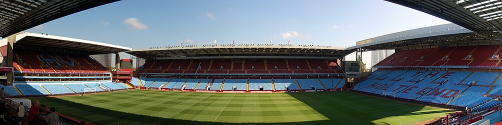 Panoraampilt. Vaade tribüünilt Trinity Road Stand