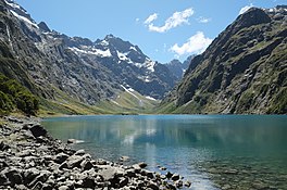 Lake Marian from the end of the walking track, with Mount Crosscut behind