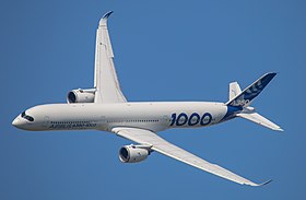 Un Airbus A350-1000, lors d'une présentation en vol à Viersen (Allemagne).