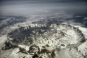 Vue aérienne de la caldeira du mont Aniakchak.