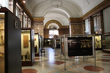 L'intérieur du musée en 2011, peu de temps avant sa rénovation.