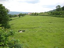 DSC02198 Brandon (Saône-et-Loire, Fr) paysage avec vue sur Les Cours.JPG