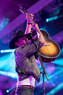 Brett Kissel performing at the 2017 Canada Summer Games