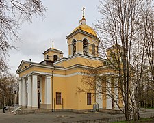 La cathédrale Saint-Alexandre-Nevski.