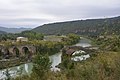 Widok na Aragón w miejscowości Yesa na pograniczu Aragonii i Nawarry