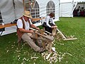 Fabrication d'un râteau à foin : fête de la forêt.