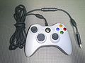 Control Xbox 360 con cable