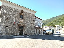 Madonna del Rosario Collelongo.jpg