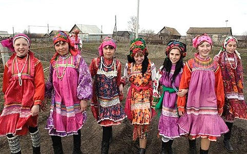 Scarved Moksha girls in traditional costumes