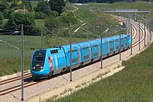 Photographie d'un TGV dans le Maine.