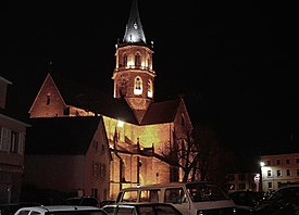 A igreja de St-Maurice, a Soultz, à noite