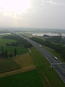 A1 bij Deventer, ter hoogte van de brug over de IJssel.